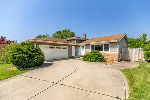 8624 Garfield Ave, Munster, IN 46321