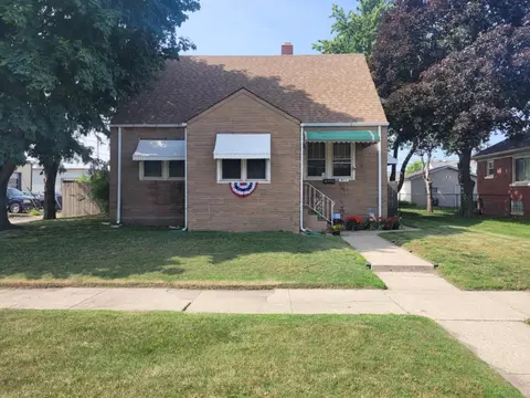 817 173rd Pl, Hammond, IN 46324