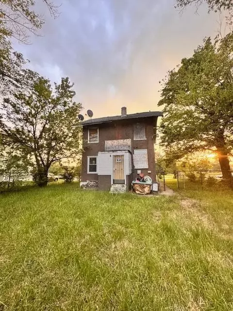 435 Buchanan St, Gary, IN 46402 photo 4