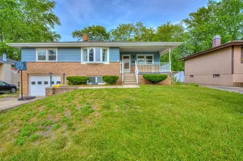 621 N Wheeler St, Griffith, IN 46319 photo 3