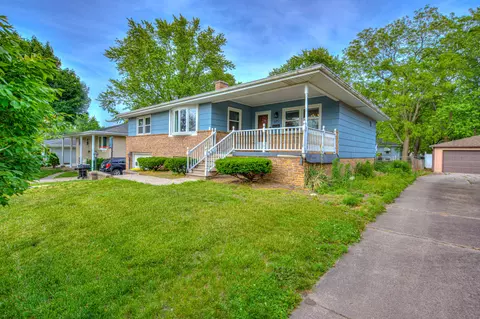 621 N Wheeler St, Griffith, IN 46319 photo 5