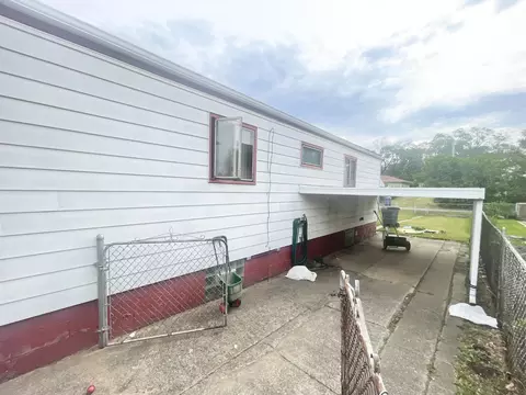 1975 Arthur St, Gary, IN 46404 photo 2