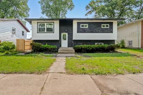 1533 Porter St, Gary, IN 46406 photo 2