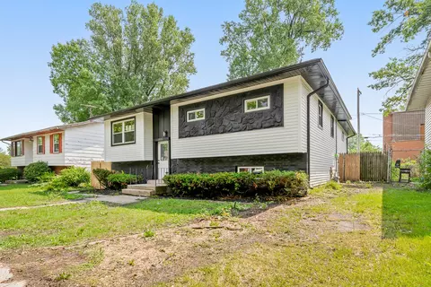 1533 Porter St, Gary, IN 46406 photo 5