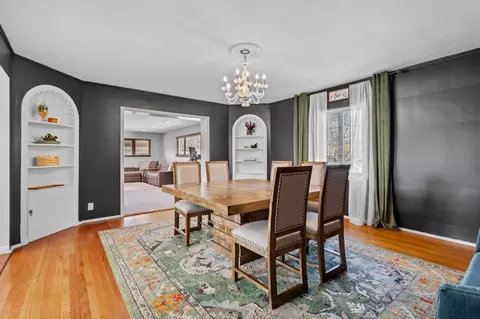 Dining - 1648 Davis Ave, Whiting, IN 46394 photo 2 of 2