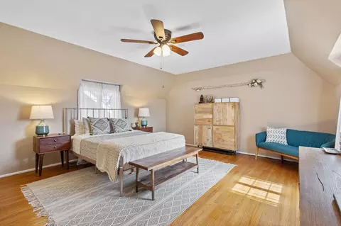 Bedroom - 1648 Davis Ave, Whiting, IN 46394 photo 1 of 7