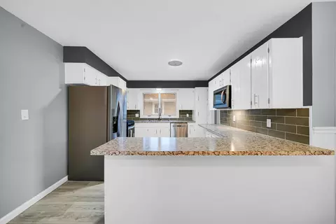 212 Timrick Dr, Munster, IN 46321 photo 6