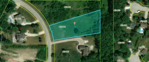 446 Surrey Hill Ln, Valparaiso, IN 46385