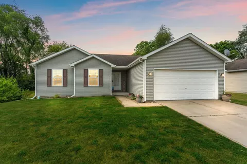 608 Alan John Dr, Westville, IN 46391