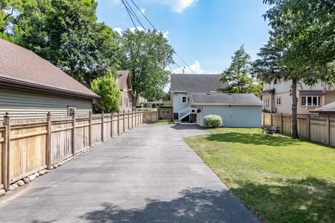 1539 Ridge Rd, Munster, IN 46321 photo 4