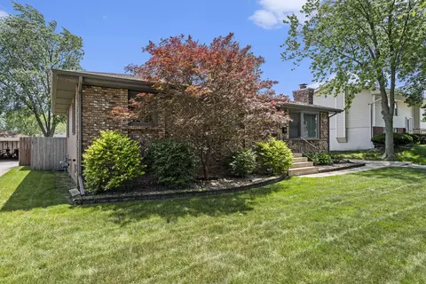 821 Harrison Pl, Dyer, IN 46311 photo 2