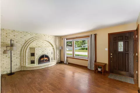 821 Harrison Pl, Dyer, IN 46311 photo 3