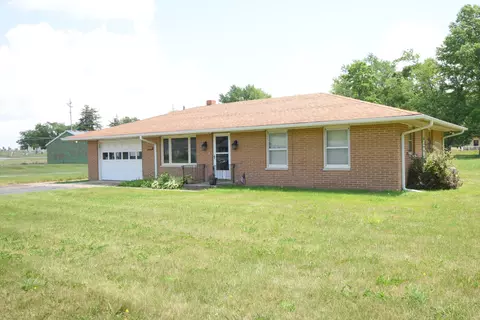 2473 S Marys Ln, Rensselaer, IN 47978