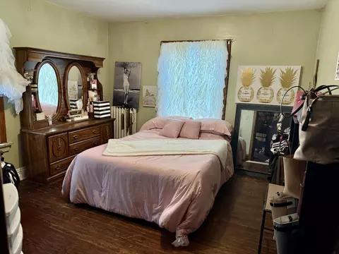 Bedroom - 4 Warren St, Hammond, IN 46320 photo 1 of 5