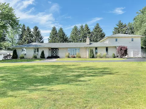 633 W 600, Hobart, IN 46342