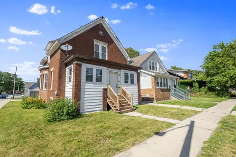 Exterior - 903 Bauer St, Hammond, IN 46320 photo 1 of 3