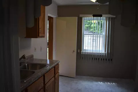 3442 Lincoln St, Gary, IN 46408 photo 4