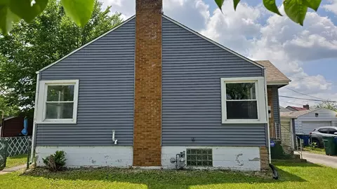 3746 Henry Ave, Hammond, IN 46327
