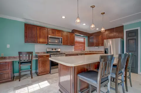 Kitchen - 533 214th St, Dyer, IN 46311 photo 1 of 1