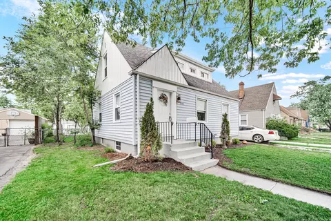 6746 Baring Ave, Hammond, IN 46324