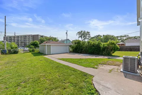 932 Ames St, Hammond, IN 46320 photo 22