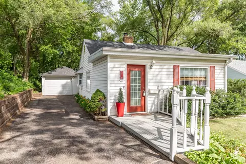 516 N Miami St, Gary, IN 46403 photo 10