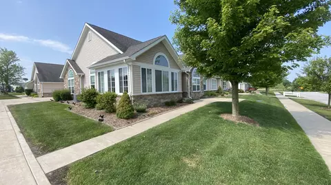 5225 E 109th Pl, Crown Point, IN 46307 photo 2