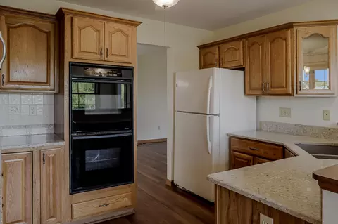960 Ryan Ct, Crown Point, IN 46307 photo 9