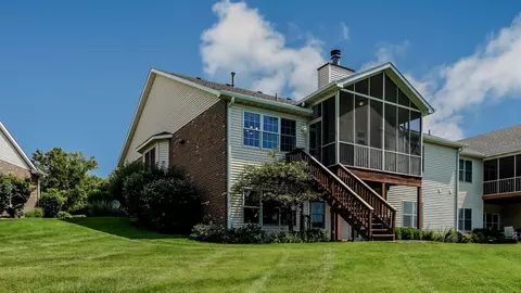 960 Ryan Ct, Crown Point, IN 46307 photo 32