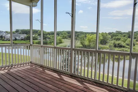 960 Ryan Ct, Crown Point, IN 46307 photo 5