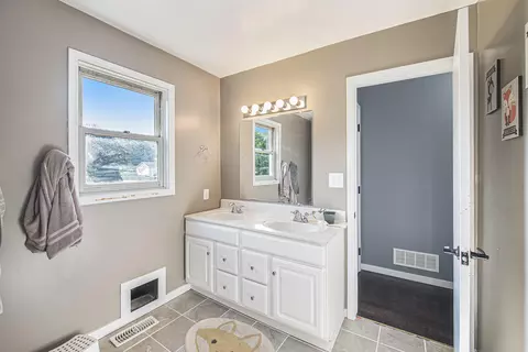 4025 E Rolling Dr, Rolling Prairie, IN 46371 photo 20