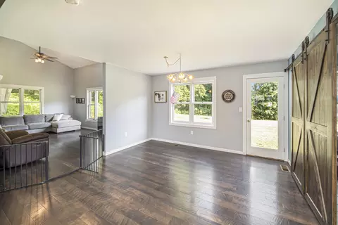 4025 E Rolling Dr, Rolling Prairie, IN 46371 photo 8