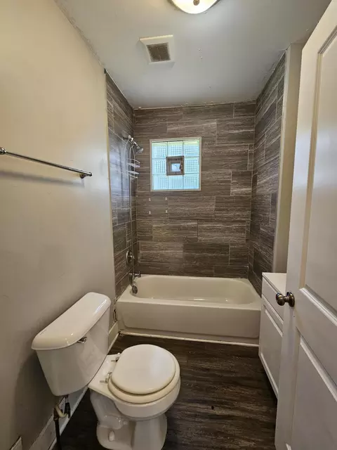 Bath - 1148 N Broad St, Griffith, IN 46319 photo 1 of 2