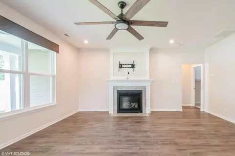 2801 Stirling Dr, Valparaiso, IN 46383 photo 8