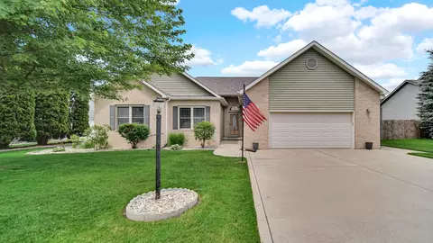 611 Granite Dr, Westville, IN 46391
