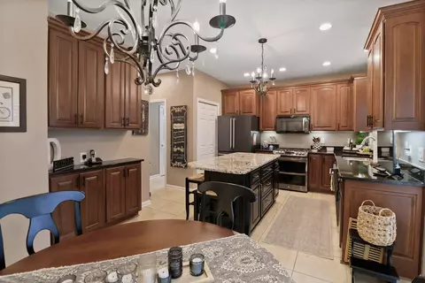 10133 Devonshire Ln, Munster, IN 46321 photo 20