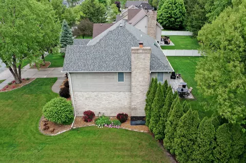 10133 Devonshire Ln, Munster, IN 46321 photo 49
