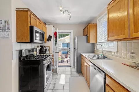 Kitchen - 223 Gregory Ave, Munster, IN 46321 photo 1 of 2
