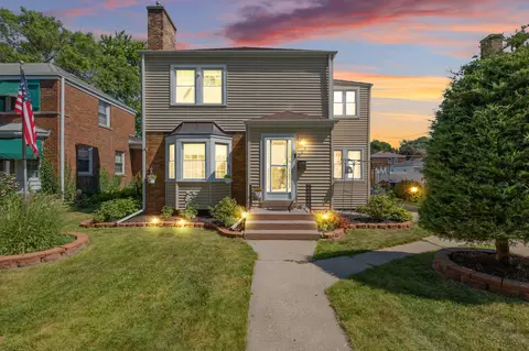 Exterior - 223 Gregory Ave, Munster, IN 46321 photo 9 of 11