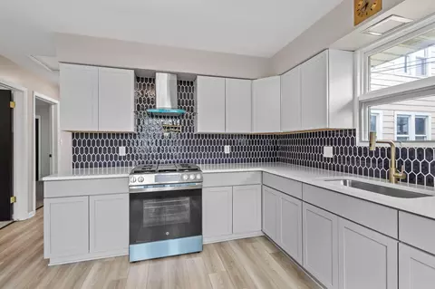 Kitchen - 1018 Myrtle Ave, Whiting, IN 46394 photo 2 of 2