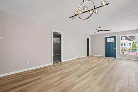 Living - 1018 Myrtle Ave, Whiting, IN 46394 photo 1 of 3