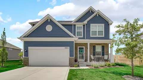 3901 Iron Gate Dr, Valparaiso, IN 46385