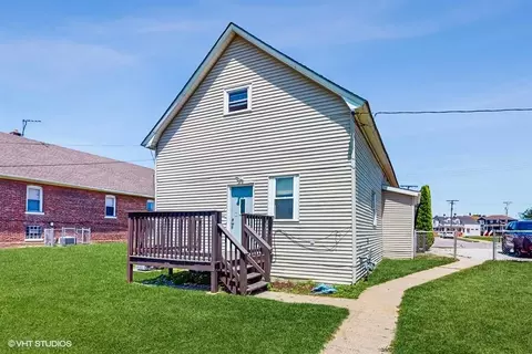 Exterior - 2140 Indianapolis Blvd, Whiting, IN 46394 photo 5 of 7