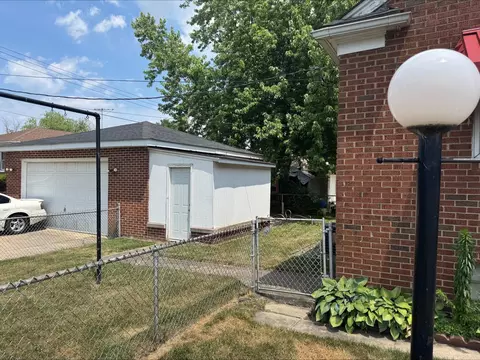 4040 W 11th Ave, Gary, IN 46404 photo 3