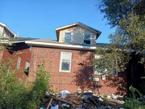 1324 Delaware St, Gary, IN 46407 photo 5