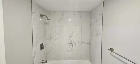 Bath - 1756 Arthur St, Gary, IN 46404 photo 13 of 16