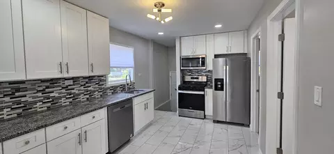 Kitchen - 1756 Arthur St, Gary, IN 46404 photo 2 of 8