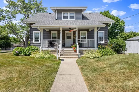 901 N Campbell St, Valparaiso, IN 46385