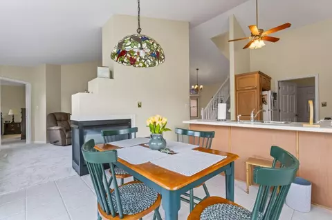 Dining - 1850 Windfield Dr, Munster, IN 46321 photo 2 of 3