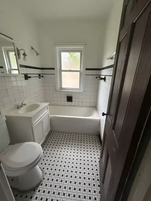 3637 Monroe St, Gary, IN 46408 photo 6